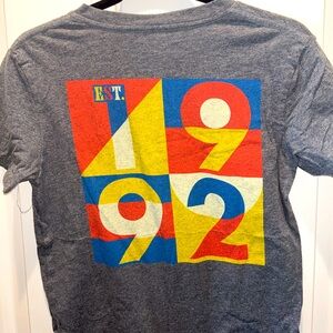 Gray, Men’s Medium, Dutch Bros 1992 shirt